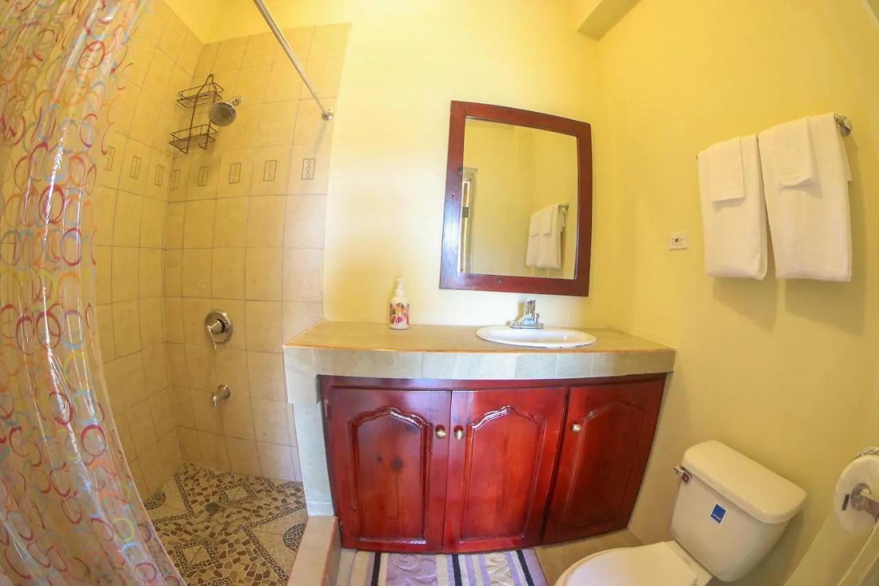 Solet'S Paradise Negril Guest house